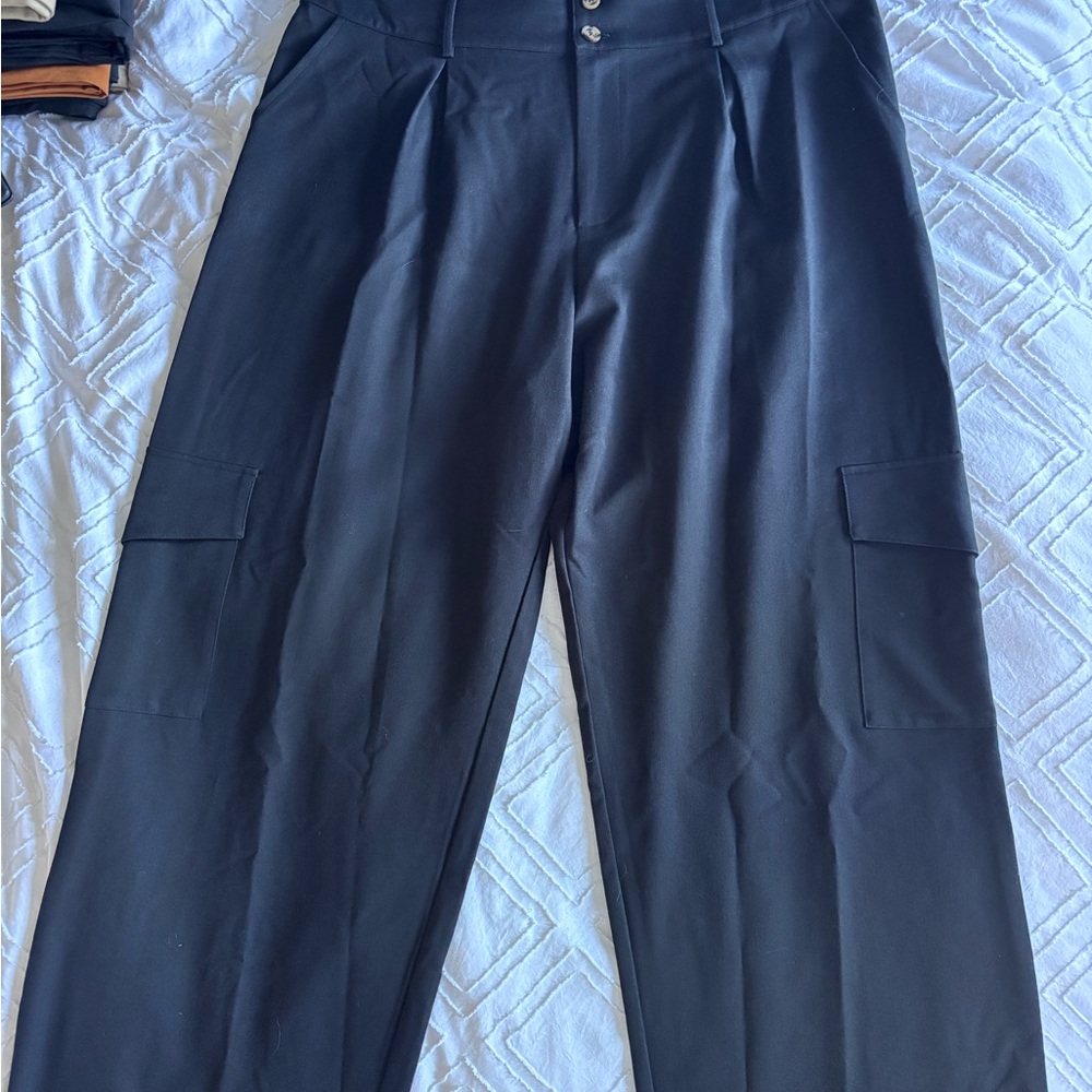 New with tag Women Black Cargo Pants
